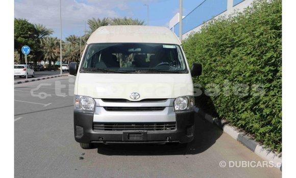 Buy Import Toyota Hiace White Car in Import - Dubai in Aileu Buy Import Toyota Hiace White Car in Import - Dubai in Aileu
