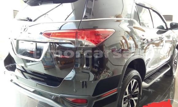 Buy New Toyota Fortuner Black Car in Dili in Dili Buy New Toyota Fortuner Black Car in Dili in Dili