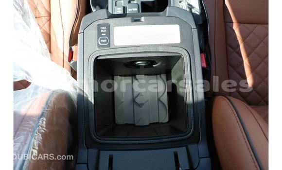 Buy Import Toyota Prado White Car in Import - Dubai in Aileu Buy Import Toyota Prado White Car in Import - Dubai in Aileu