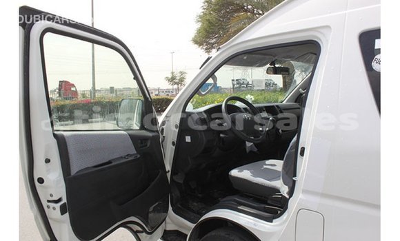 Buy Import Toyota Hiace White Car in Import - Dubai in Aileu Buy Import Toyota Hiace White Car in Import - Dubai in Aileu