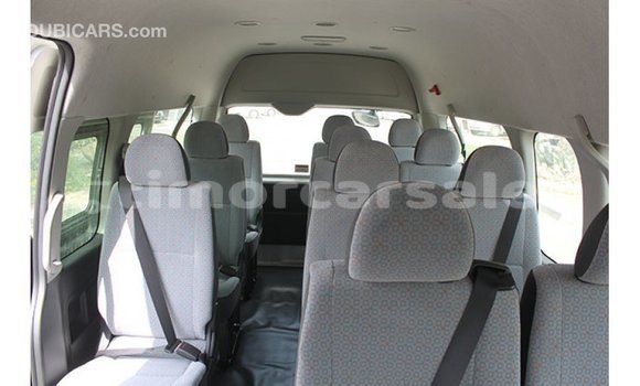 Buy Import Toyota Hiace White Car in Import - Dubai in Aileu Buy Import Toyota Hiace White Car in Import - Dubai in Aileu