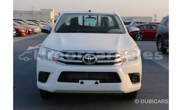 Buy Import Toyota Hilux White Car in Import - Dubai in Aileu Buy Import Toyota Hilux White Car in Import - Dubai in Aileu