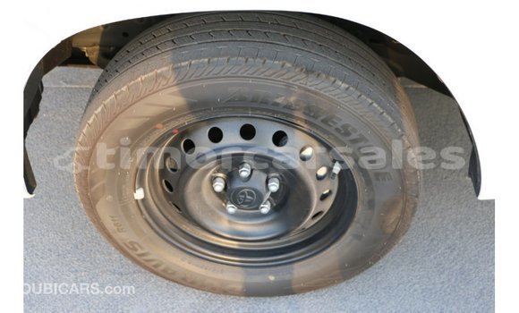 Buy Import Toyota Hilux White Car in Import - Dubai in Aileu Buy Import Toyota Hilux White Car in Import - Dubai in Aileu