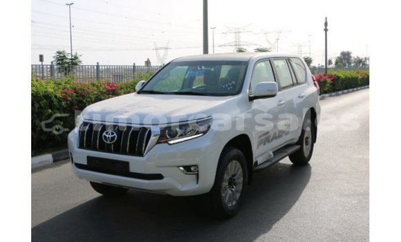 Buy Import Toyota Prado White Car in Import - Dubai in Aileu Buy Import Toyota Prado White Car in Import - Dubai in Aileu