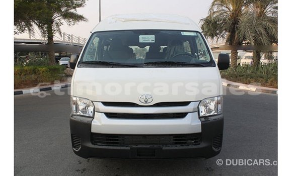 Buy Import Toyota Hiace White Car in Import - Dubai in Aileu Buy Import Toyota Hiace White Car in Import - Dubai in Aileu