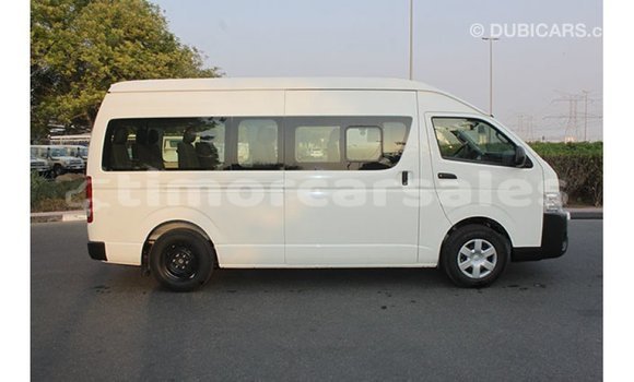Buy Import Toyota Hiace White Car in Import - Dubai in Aileu Buy Import Toyota Hiace White Car in Import - Dubai in Aileu