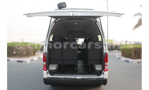 Buy Import Toyota Hiace White Car in Import - Dubai in Aileu Buy Import Toyota Hiace White Car in Import - Dubai in Aileu