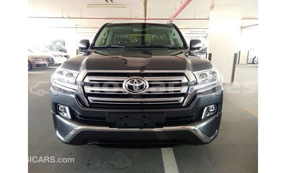 Buy Import Toyota Land Cruiser Other Car in Import - Dubai in Aileu Buy Import Toyota Land Cruiser Other Car in Import - Dubai in Aileu