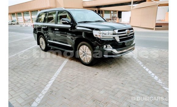 Buy Import Toyota Land Cruiser Black Car in Import - Dubai in Aileu Buy Import Toyota Land Cruiser Black Car in Import - Dubai in Aileu