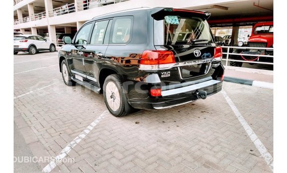 Buy Import Toyota Land Cruiser Black Car in Import - Dubai in Aileu Buy Import Toyota Land Cruiser Black Car in Import - Dubai in Aileu