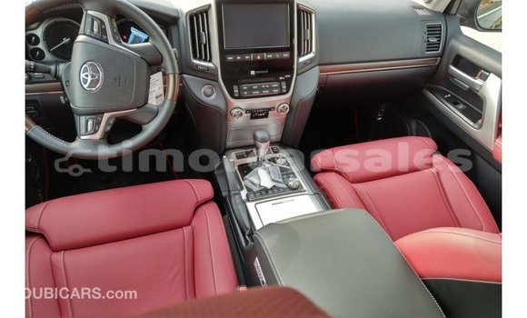 Buy Import Toyota Land Cruiser Black Car in Import - Dubai in Aileu Buy Import Toyota Land Cruiser Black Car in Import - Dubai in Aileu