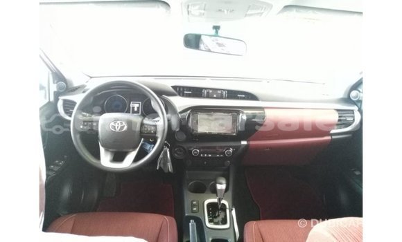 Buy Import Toyota Hilux White Car in Import - Dubai in Aileu Buy Import Toyota Hilux White Car in Import - Dubai in Aileu