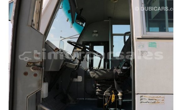 Buy Import TATA Xenon White Car in Import - Dubai in Aileu