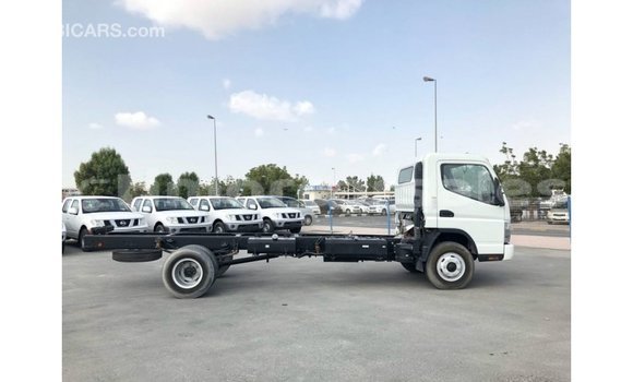 Buy Import Mitsubishi L400 White Truck in Import - Dubai in Aileu Buy Import Mitsubishi L400 White Truck in Import - Dubai in Aileu