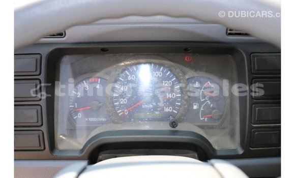 Buy Import Mitsubishi L400 White Truck in Import - Dubai in Aileu