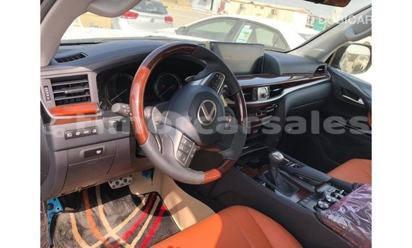 Buy Import Lexus LX White Car in Import - Dubai in Aileu Buy Import Lexus LX White Car in Import - Dubai in Aileu