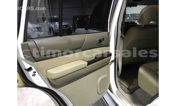 Buy Import Nissan Patrol White Car in Import - Dubai in Aileu Buy Import Nissan Patrol White Car in Import - Dubai in Aileu