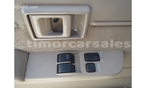 Buy Import Toyota Land Cruiser White Car in Import - Dubai in Aileu Buy Import Toyota Land Cruiser White Car in Import - Dubai in Aileu