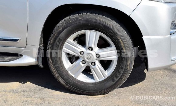 Buy Import Toyota Land Cruiser Other Car in Import - Dubai in Aileu Buy Import Toyota Land Cruiser Other Car in Import - Dubai in Aileu