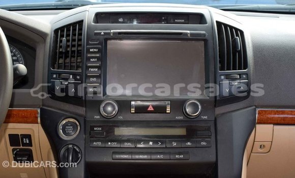 Buy Import Toyota Land Cruiser Black Car in Import - Dubai in Aileu Buy Import Toyota Land Cruiser Black Car in Import - Dubai in Aileu