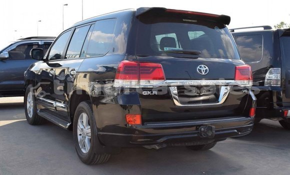 Buy Import Toyota Land Cruiser Black Car in Import - Dubai in Aileu Buy Import Toyota Land Cruiser Black Car in Import - Dubai in Aileu