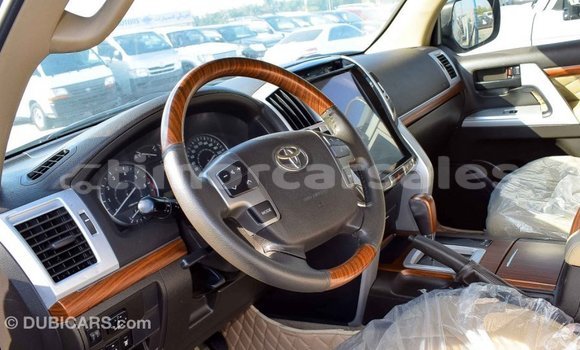 Buy Import Toyota Land Cruiser Other Car in Import - Dubai in Aileu Buy Import Toyota Land Cruiser Other Car in Import - Dubai in Aileu