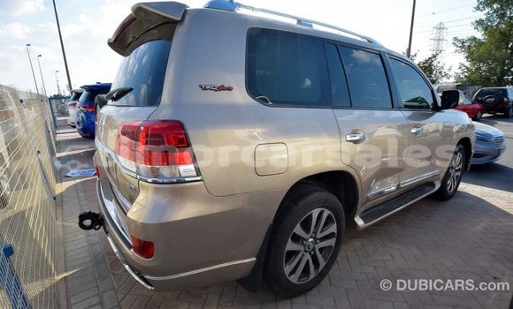 Buy Import Toyota Land Cruiser Other Car in Import - Dubai in Aileu Buy Import Toyota Land Cruiser Other Car in Import - Dubai in Aileu