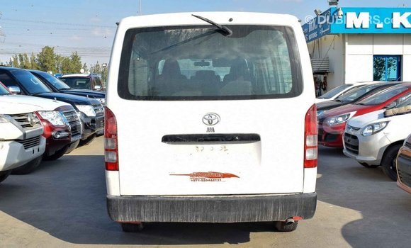 Buy Import Toyota Hiace White Car in Import - Dubai in Aileu Buy Import Toyota Hiace White Car in Import - Dubai in Aileu