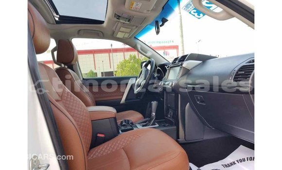 Buy Import Toyota Prado White Car in Import - Dubai in Aileu Buy Import Toyota Prado White Car in Import - Dubai in Aileu