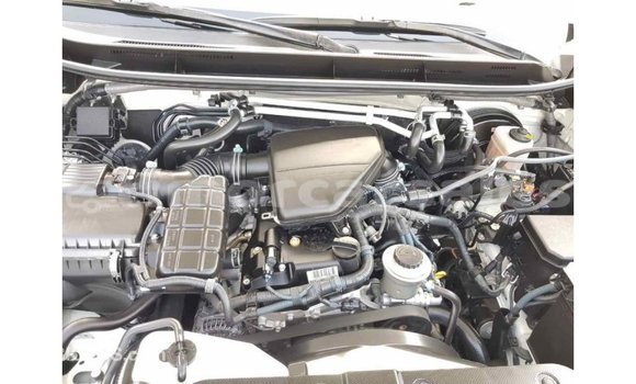 Buy Import Toyota Prado White Car in Import - Dubai in Aileu Buy Import Toyota Prado White Car in Import - Dubai in Aileu