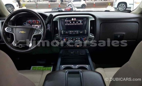 Buy Import Chevrolet Silverado White Car in Import - Dubai in Aileu
