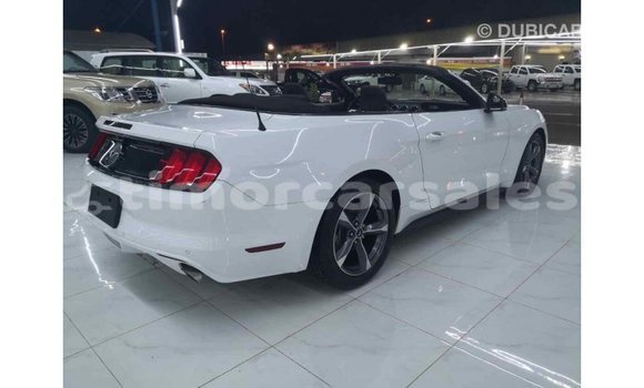 Buy Import Ford Mustang White Car in Import - Dubai in Aileu