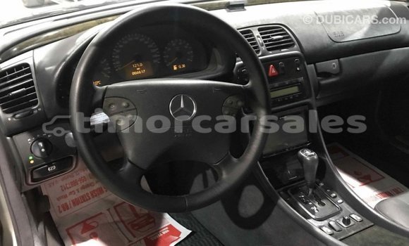 Buy Import Mercedes-Benz 190 (W201) Other Car in Import - Dubai in Aileu Buy Import Mercedes-Benz 190 (W201) Other Car in Import - Dubai in Aileu
