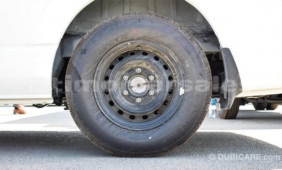 Buy Import Toyota Hiace White Car in Import - Dubai in Aileu Buy Import Toyota Hiace White Car in Import - Dubai in Aileu