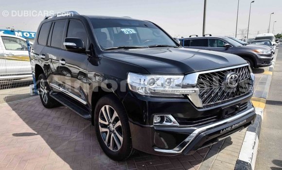 Buy Import Toyota Land Cruiser Black Car in Import - Dubai in Aileu Buy Import Toyota Land Cruiser Black Car in Import - Dubai in Aileu