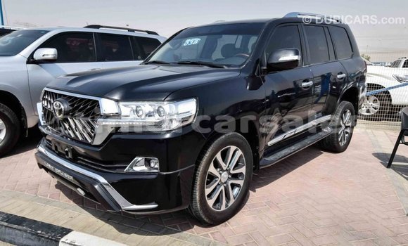 Buy Import Toyota Land Cruiser Black Car in Import - Dubai in Aileu Buy Import Toyota Land Cruiser Black Car in Import - Dubai in Aileu