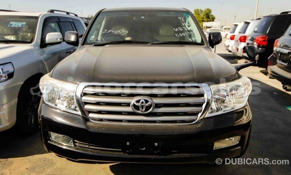 Buy Import Toyota Land Cruiser Black Car in Import - Dubai in Aileu Buy Import Toyota Land Cruiser Black Car in Import - Dubai in Aileu