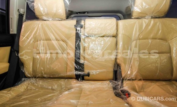 Buy Import Toyota Land Cruiser Black Car in Import - Dubai in Aileu Buy Import Toyota Land Cruiser Black Car in Import - Dubai in Aileu
