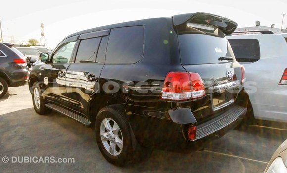 Buy Import Toyota Land Cruiser Black Car in Import - Dubai in Aileu Buy Import Toyota Land Cruiser Black Car in Import - Dubai in Aileu