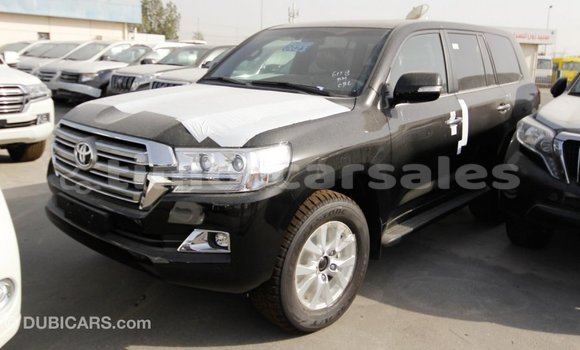Buy Import Toyota Land Cruiser Black Car in Import - Dubai in Aileu Buy Import Toyota Land Cruiser Black Car in Import - Dubai in Aileu