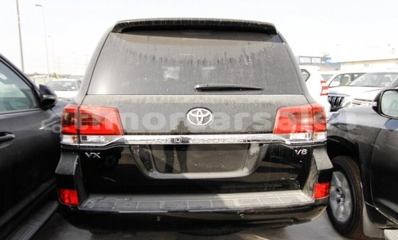 Buy Import Toyota Land Cruiser Black Car in Import - Dubai in Aileu Buy Import Toyota Land Cruiser Black Car in Import - Dubai in Aileu