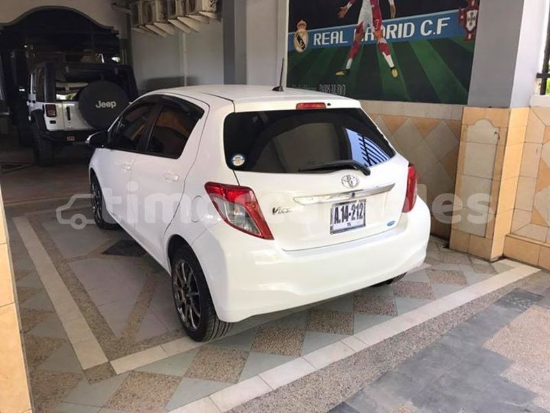 Big with watermark post id 3721 drqbh