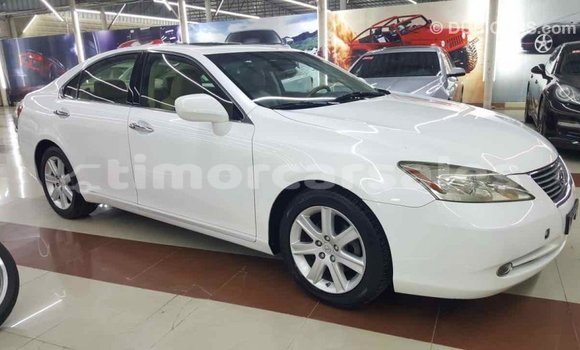 Buy Import Lexus ES White Car in Import - Dubai in Aileu Buy Import Lexus ES White Car in Import - Dubai in Aileu