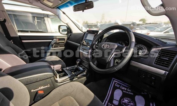 Buy Import Toyota Land Cruiser Black Car in Import - Dubai in Aileu Buy Import Toyota Land Cruiser Black Car in Import - Dubai in Aileu