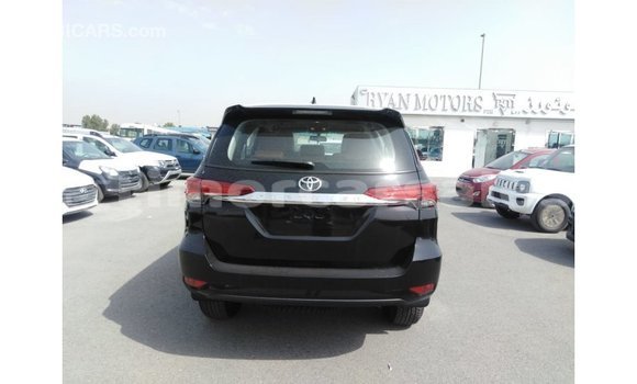 Buy Import Toyota Fortuner Black Car in Import - Dubai in Aileu Buy Import Toyota Fortuner Black Car in Import - Dubai in Aileu