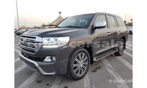 Buy Import Toyota Land Cruiser Other Car in Import - Dubai in Aileu Buy Import Toyota Land Cruiser Other Car in Import - Dubai in Aileu