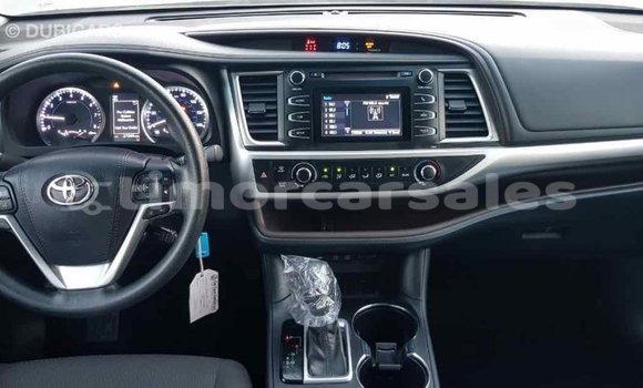 Buy Import Toyota Highlander Other Car in Import - Dubai in Aileu Buy Import Toyota Highlander Other Car in Import - Dubai in Aileu