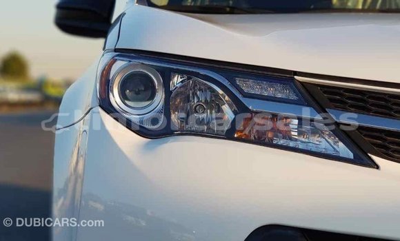 Buy Import Toyota RAV4 White Car in Import - Dubai in Aileu Buy Import Toyota RAV4 White Car in Import - Dubai in Aileu