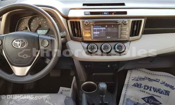 Buy Import Toyota RAV4 White Car in Import - Dubai in Aileu Buy Import Toyota RAV4 White Car in Import - Dubai in Aileu