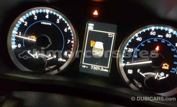 Buy Import Toyota Highlander White Car in Import - Dubai in Aileu Buy Import Toyota Highlander White Car in Import - Dubai in Aileu